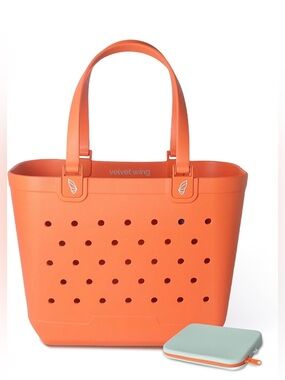 NWOT Extra Large Rubber Tote Bag